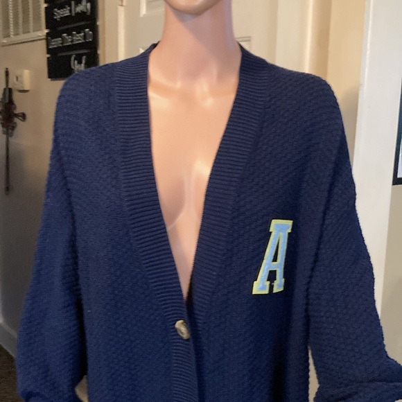 Aerie oversized varsity letter cardigan size S - Picture 3 of 9
